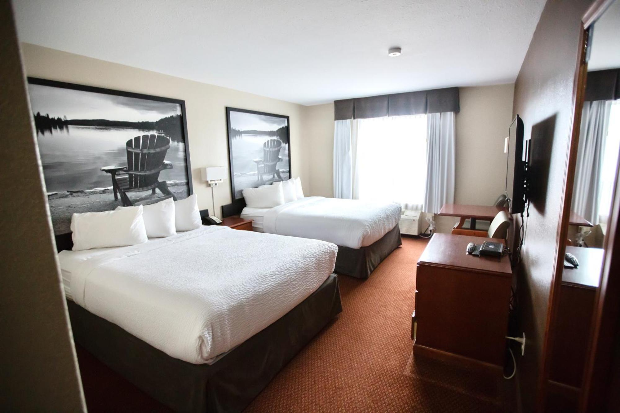 Super 8 By Wyndham Whitecourt Otel Dış mekan fotoğraf