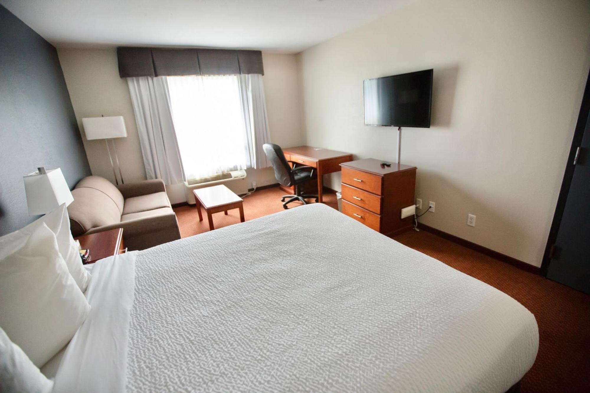 Super 8 By Wyndham Whitecourt Otel Dış mekan fotoğraf